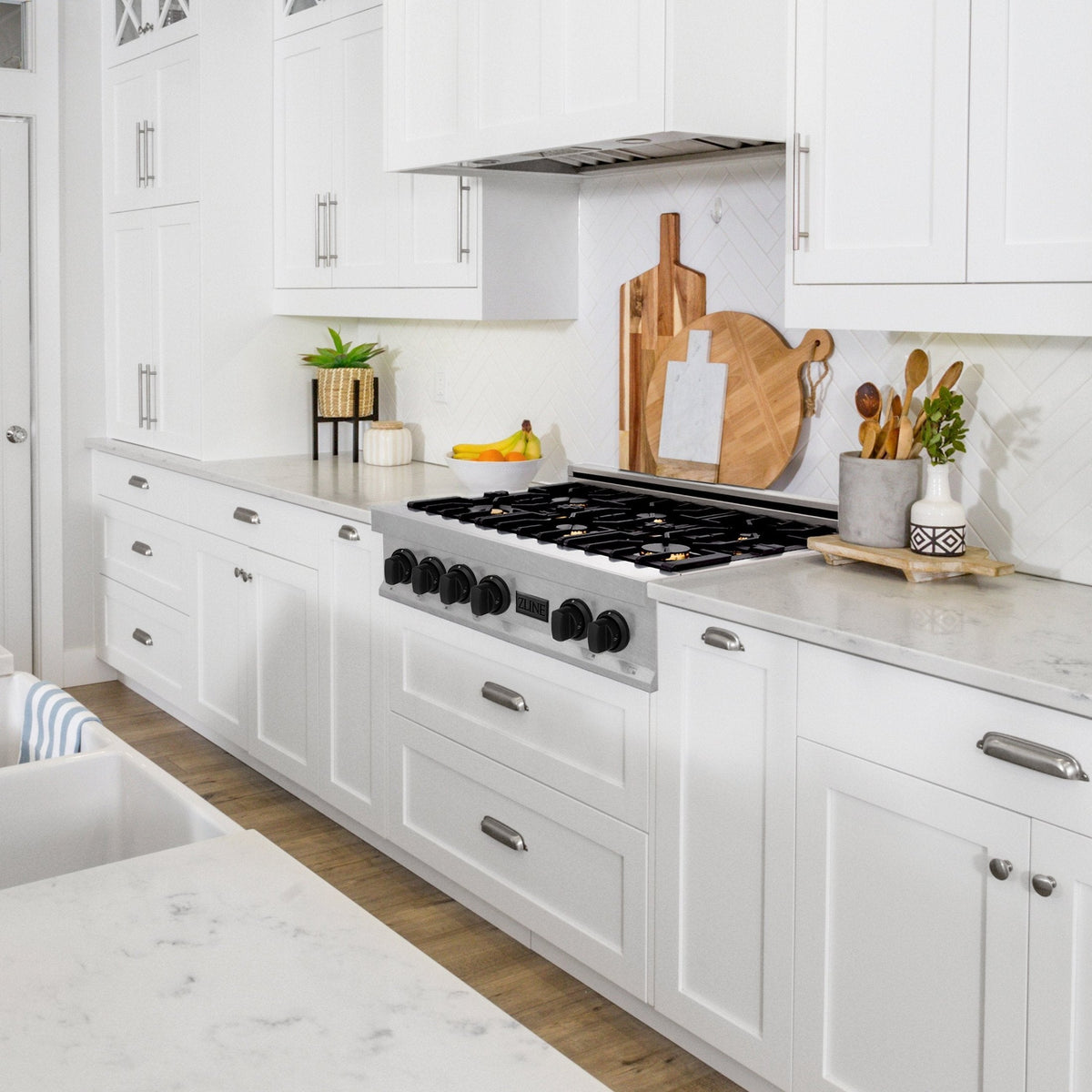 ZLINE Autograph Edition 36" Porcelain Rangetop with 6 Gas Burners in Dura Snow Stainless Steel With Accents