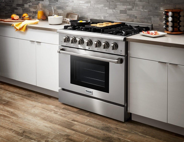 Thor Kitchen 36 in. Professional Gas Range in Stainless Steel 