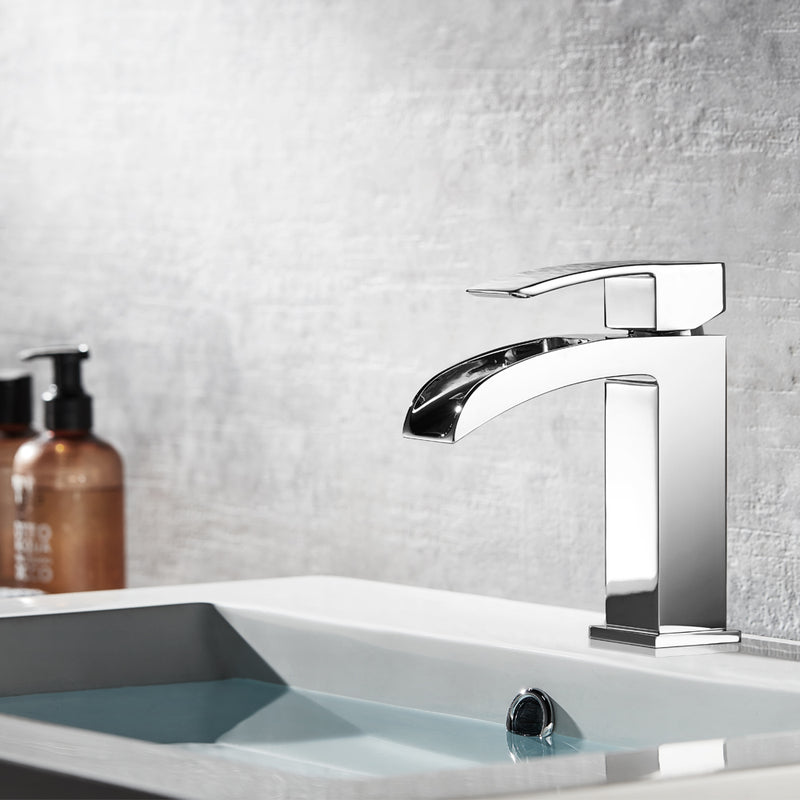 Vinnova Liberty Single-Handle Basin Bathroom Faucet Chrome Finish with Basin